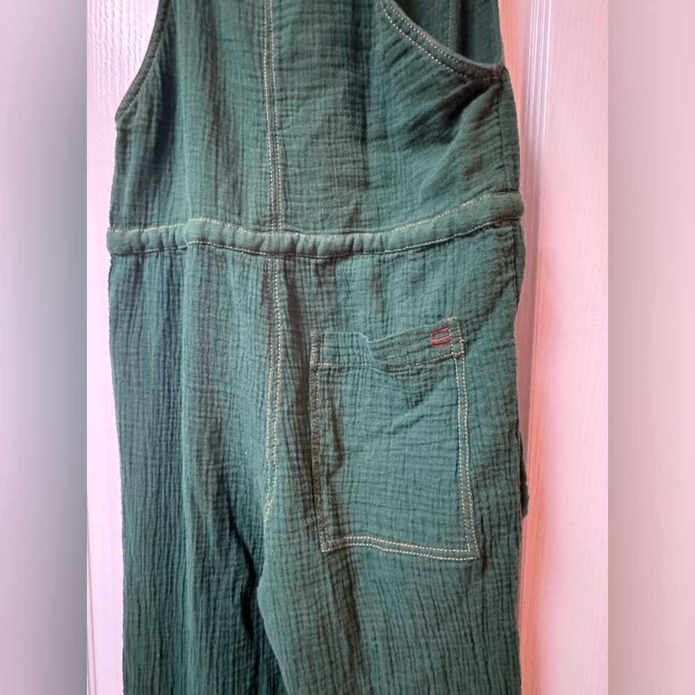 Urban Outfitters - Tina textured jumpsuit. Green with yellow stitching. Size XS. - Picture 8 of 10